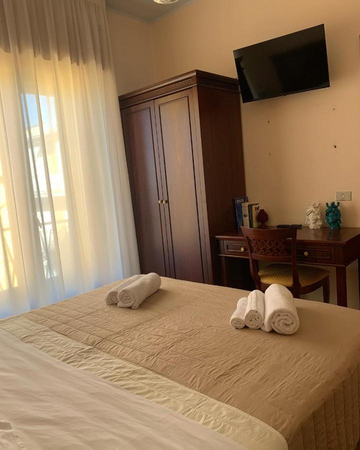 Hotel Dei Nebrodi Cesaro Экстерьер фото